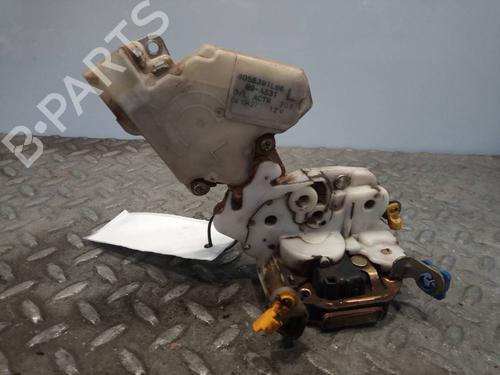Used Front left lock NISSAN TERRANO II (R20) 2.7 TDi 4WD (125 hp) 16816242