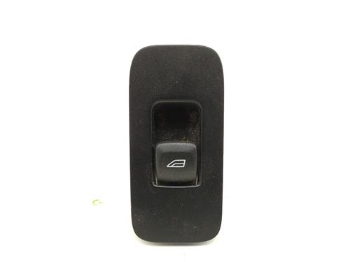 Used Right rear window switch Right rear window switch VOLVO V40 Cross Country (526) D2 (120 hp) 36304063 36304063
