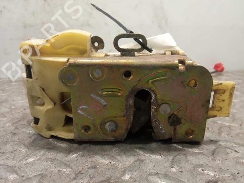 Used Front left lock FORD MONDEO II (BAP) [1996-2000]  6596686