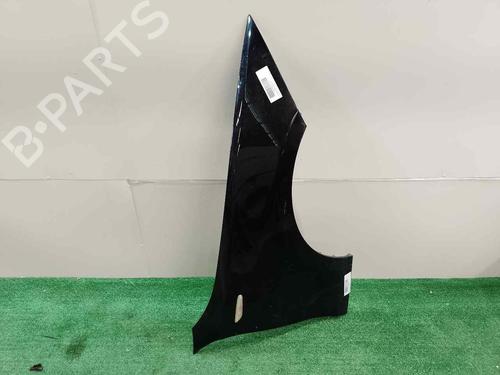 Used Right front fenders BMW 1 (E87) [2003-2013]  17632592