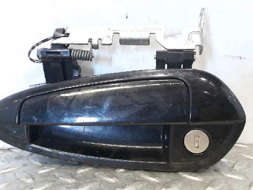 Used Front left exterior door handle FIAT GRANDE PUNTO (199_) 1.3 D Multijet (199.AXD11, 199.AXD1A, 199.AXD1B,... (90 hp) 5888619