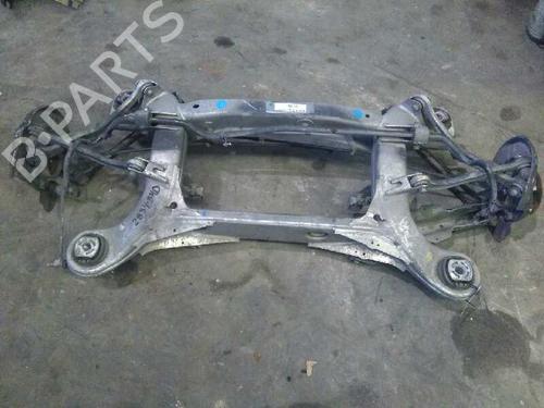 Used Rear axle MERCEDES-BENZ S-CLASS (W220, V220) [1998-2005]  3049572