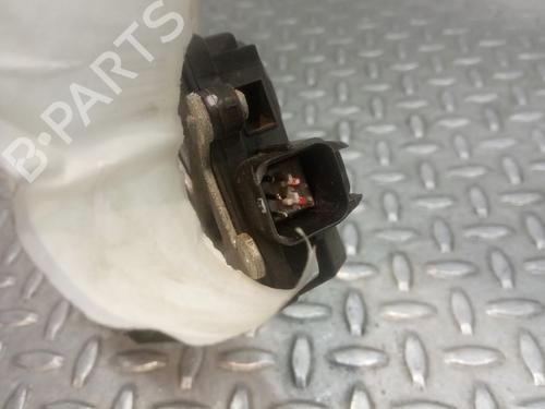Rear right lock HYUNDAI TUCSON (JM) 2.0 CRDi | BP3071478C99 