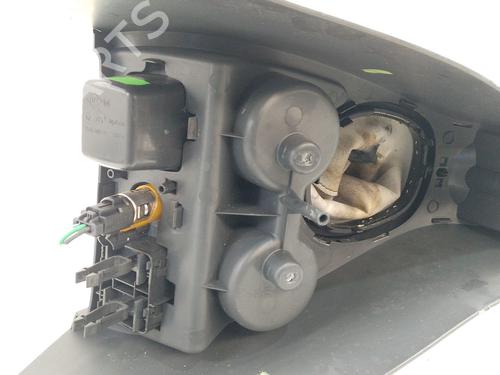 Middle console DACIA DUSTER (HS_) 1.6 16V LPG | BP33461544I22  - Image 6