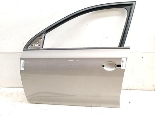 Used Left front door Left front door 39407796 39407796