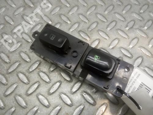 Used Right front window switch Right front window switch HYUNDAI SONATA V (NF) 2.0 CRDi (140 hp) 10739949 10739949