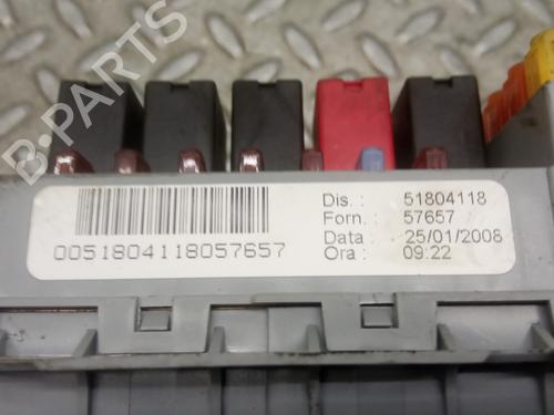 Fuse box FIAT CROMA (194_) | BP9427891E1