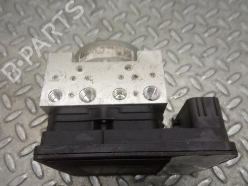 Used ABS pump BMW X2 (F39) sDrive 18 i (140 hp) 10277318