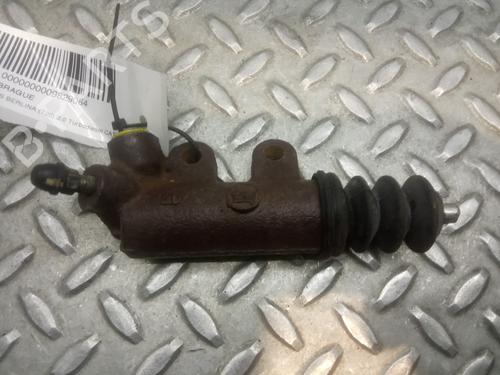 Used Clutch slave cylinder TOYOTA AVENSIS Saloon (_T25_) [2003-2008]  14237536