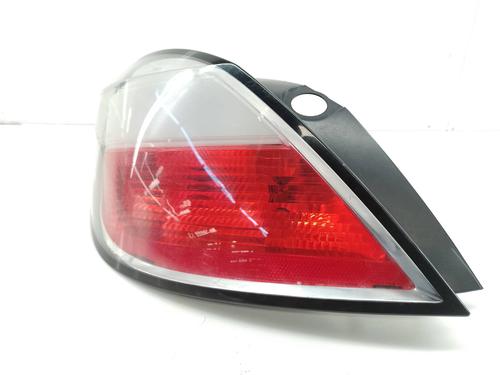 Used Left taillight OPEL ASTRA H (A04) [2004-2014]  21385047