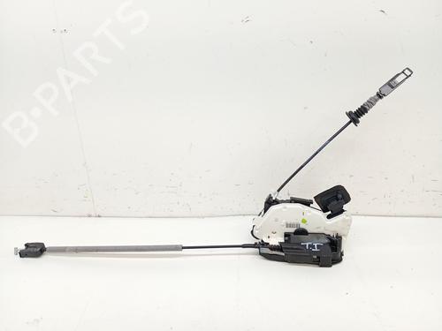 Fechadura trás esquerda Fechadura trás esquerda VW POLO V (6R1, 6C1) 1.4 TDI (90 hp) 36473586 36473586