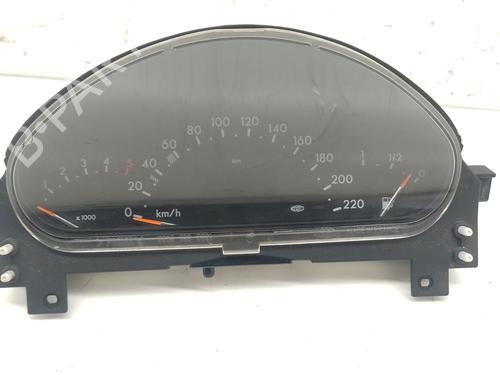 Used Instrument cluster MERCEDES-BENZ A-CLASS (W168) A 170 CDI (168.008) (90 hp) 30385195