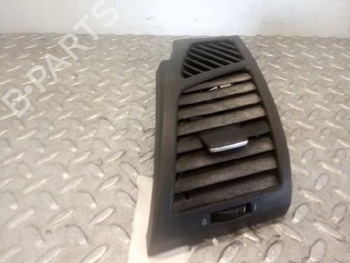 Used Air vent BMW 1 (E87) 116 d (116 hp) 11673156