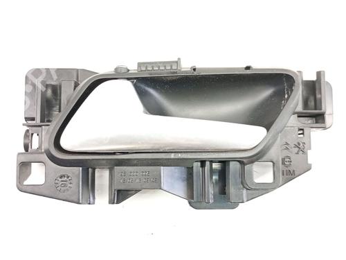 Used Rear left interior door handle Rear left interior door handle 38201178 38201178