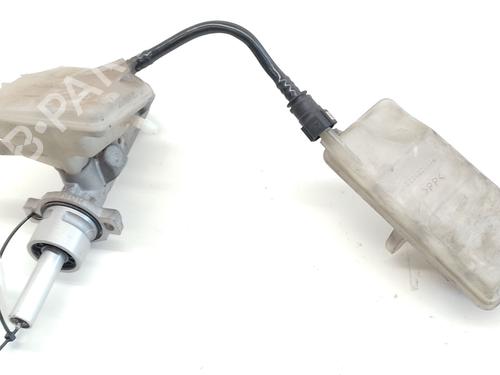 Used Brake master cylinder Brake master cylinder CITROËN C4 I (LC_) 1.6 HDi (109 hp) 33461247 33461247