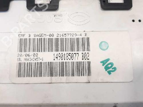 Display monitor PEUGEOT 807 (EB_) | BP5871681C48