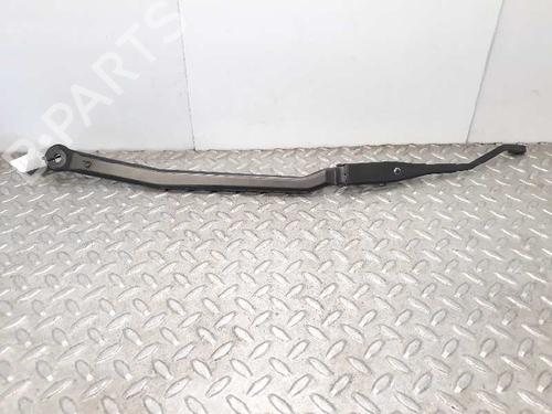 Used Front windshield wiper arm LEXUS GS (_S16_) 430 (UZS161_, UZS161R) (283 hp) 7171070