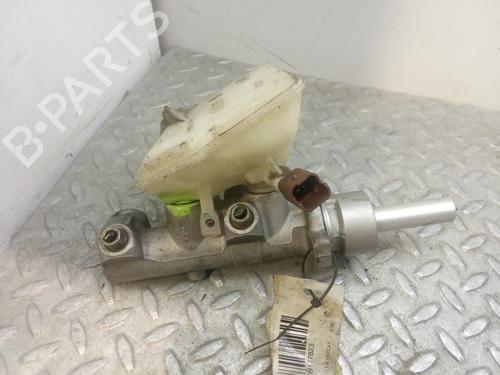 Used Brake master cylinder PEUGEOT 307 SW (3H) 1.6 16V (109 hp) 6972393