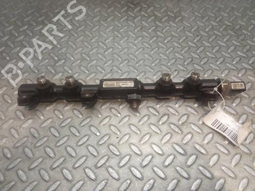Used Injection rail FORD MONDEO III (B5Y) [2000-2007]  12523276