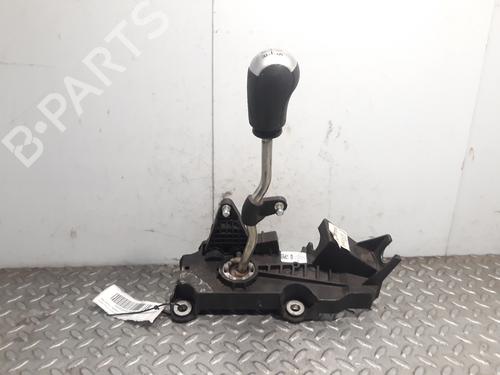 Used Gear lever FORD FOCUS II (DA_, HCP, DP) 1.6 TDCi (109 hp) 7432495