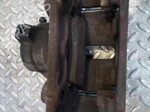 Used Left front brake caliper MERCEDES-BENZ CLK (C209) [2002-2010]  13538462