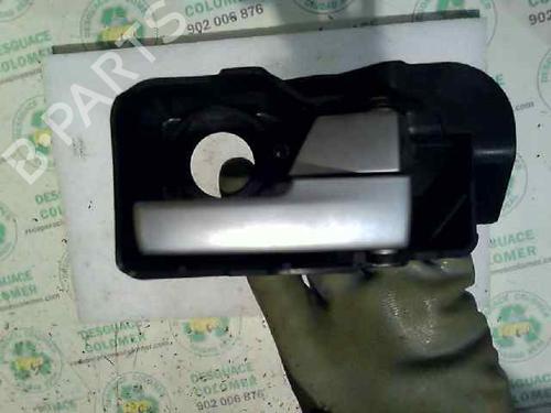 Used Front right interior door handle FORD MONDEO III (B5Y) 2.0 16V TDDi / TDCi (115 hp) 3220845