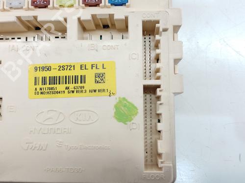 Fuse box HYUNDAI ix35 (LM, EL, ELH) 1.7 CRDi | BP33626933E1 - Image 3