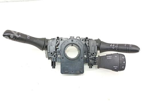Switch RENAULT MEGANE III Hatchback (BZ0/1_, B3_) 1.5 dCi (BZ09, BZ0D, BZ1W, BZ29, BZ14) | BP35904158I30 - Image 1