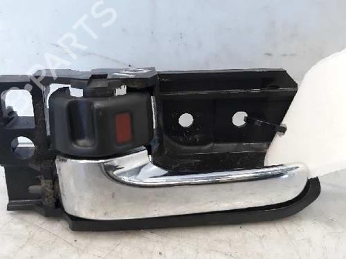 Used Front left interior door handle TOYOTA AVENSIS Saloon (_T25_) [2003-2008]  5853300