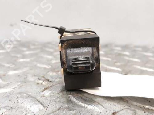 Used Right front window switch JEEP CHEROKEE (KJ) [2001-2008]  6068959