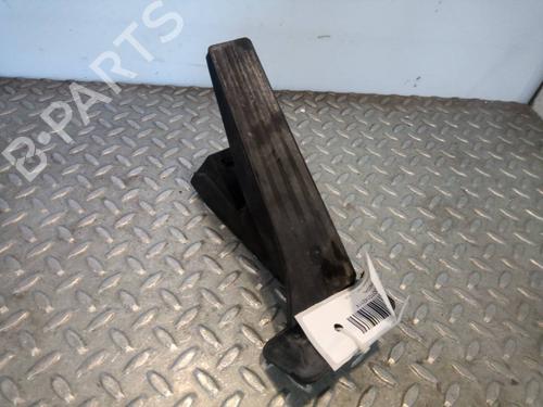 Used Pedal BMW X1 (E84) sDrive 18 d (143 hp) 12939475