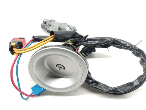 BP30005981O1 main image