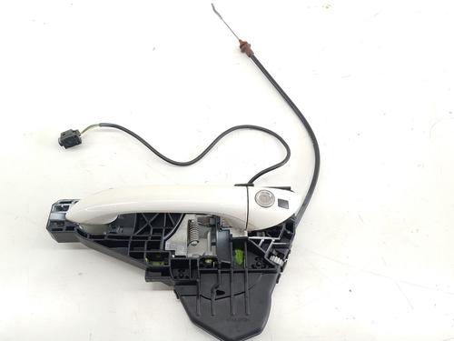 front-left-exterior-door-handle-mercedes-benz-m-class-w164-2005-2006-2007-2008-2009-2010-2011-2012-32477349 main image