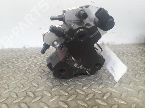 Used Injection pump MERCEDES-BENZ CLK (C209) CLK 320 CDI (209.320) (224 hp) 15390005
