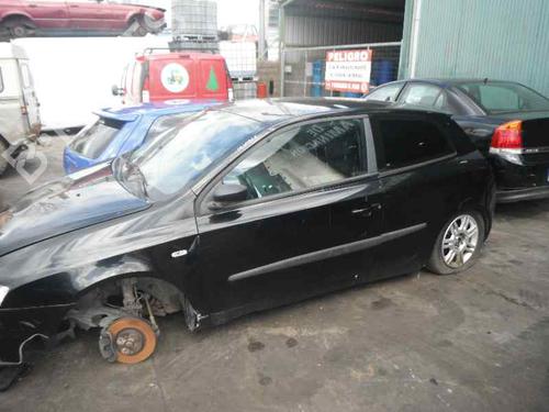 Right mirror FIAT STILO (192_) 1.9 JTD (192_XE1A) | BP3063218C27 