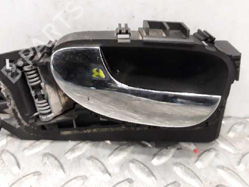 Portiergreep binnen links voor PEUGEOT 307 SW (3H) [2002-2009]  3221483