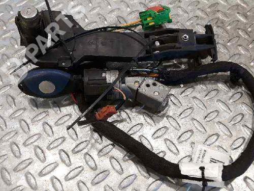 Used Ignition barrel Ignition barrel FIAT ULYSSE (179_) [2002-2011] 8121742 8121742