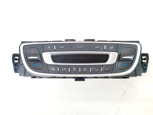 climate-control-renault-megane-iii-hatchback-bz01_-b3_-2008-37494808 main image