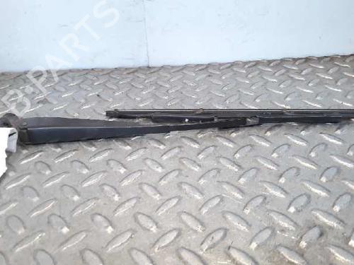 Used Rear windshield wiper arm FORD FIESTA V (JH_, JD_) 1.6 TDCi (90 hp) 7566128