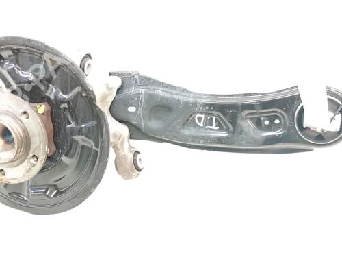 Used Right rear steering knuckle Right rear steering knuckle MERCEDES-BENZ GLA-CLASS (X156) GLA 200 CDI / d (156.908) (136 hp) 35904070 35904070