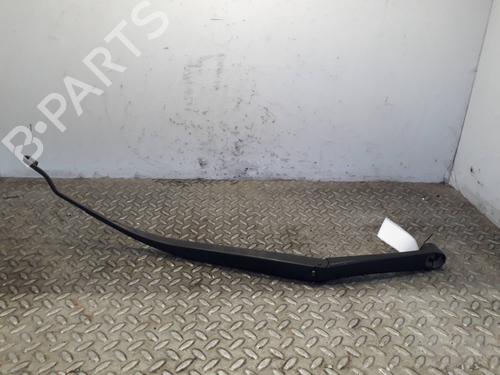 Used Front windshield wiper arm KIA RIO III (UB) [2011-2017]  16134401