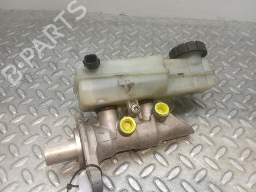 Used Brake master cylinder RENAULT MEGANE III Hatchback (BZ0/1_, B3_) 1.5 dCi (106 hp) 10675753