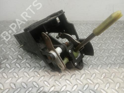 Used Gear lever RENAULT KANGOO / GRAND KANGOO II (KW0/1_) 1.5 dCi 85 (KW0K, KW0L, KW0B) (86 hp) 11750655