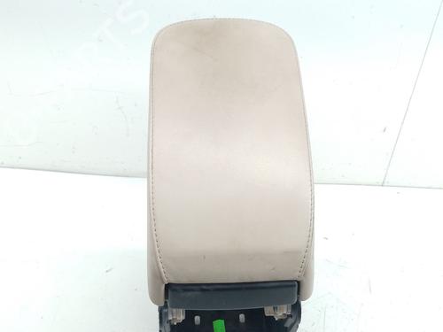 Armrest / Center console SKODA SUPERB II (3T4) 1.8 TSI 4x4 | BP26434452I20 