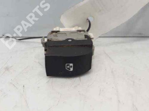 Used Right rear window switch Right rear window switch RENAULT LAGUNA II Grandtour (KG0/1_) 1.9 dCi (KG0G) (120 hp) 4909367 4909367