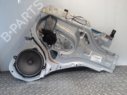 Used Rear right window mechanism KIA SPORTAGE II (JE_, KM_) 2.0 CRDi (140 hp) 8215769