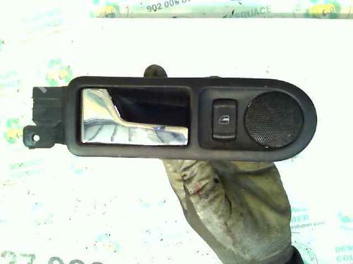 Türgriff hinten links innen für VW GOLF IV (1J1) 1.6 (102 hp) 3220859