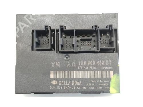 Elektronische module VW GOLF V (1K1) 1.9 TDI (105 hp) 29004644