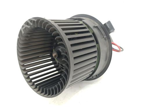 Used Heater blower motor Heater blower motor PEUGEOT 208 I (CA_, CC_) 1.2 THP 110 (110 hp) 33939314 33939314