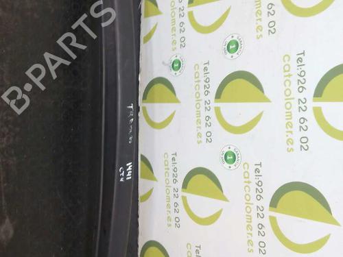 Used Rear bumper reinforcement VW POLO (9N_, 9A_) 1.4 TDI (75 hp) 3058228